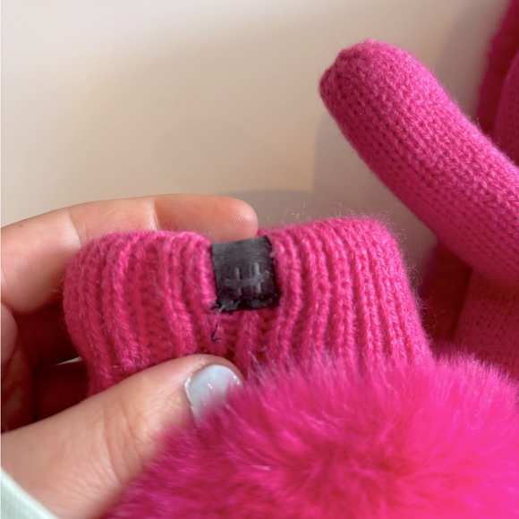 Hot Pink Faux Fur Mittens - Picture 4 of 6